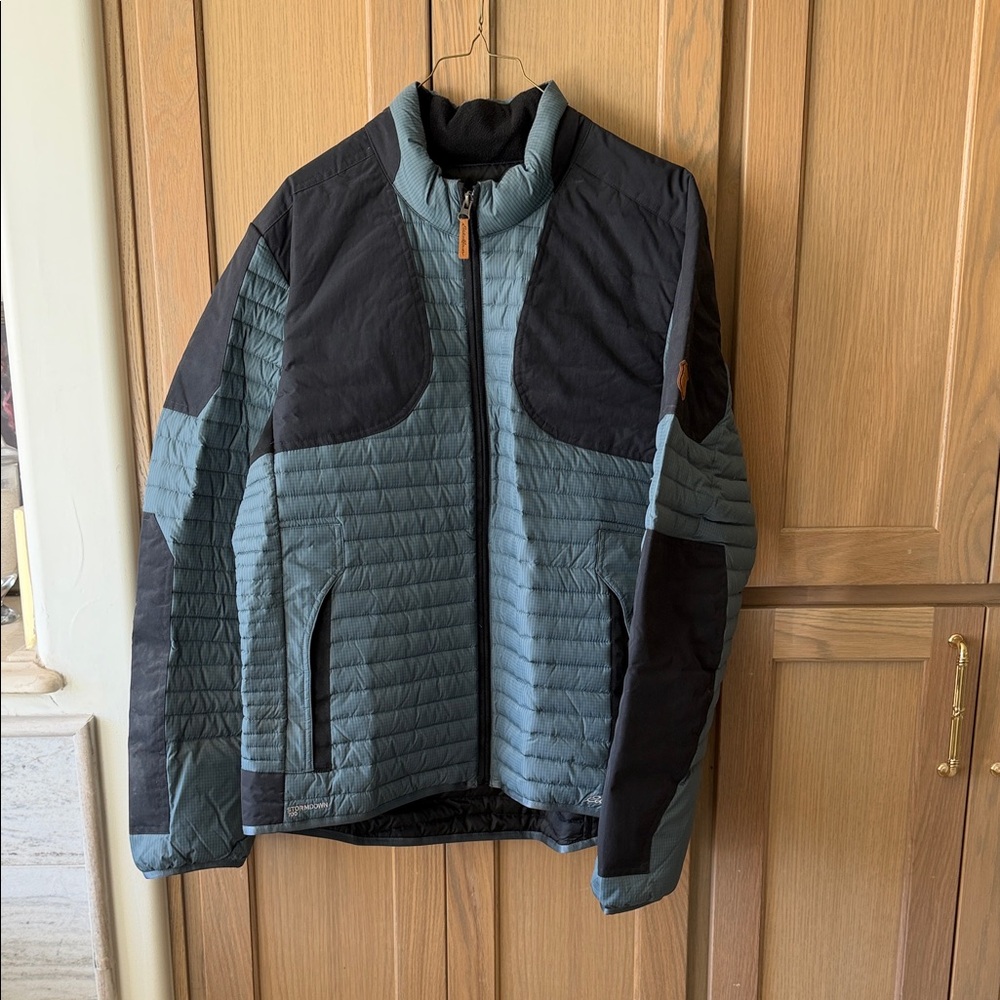Eddie Bauer Men's Black and Blue Down Quilted Jacket